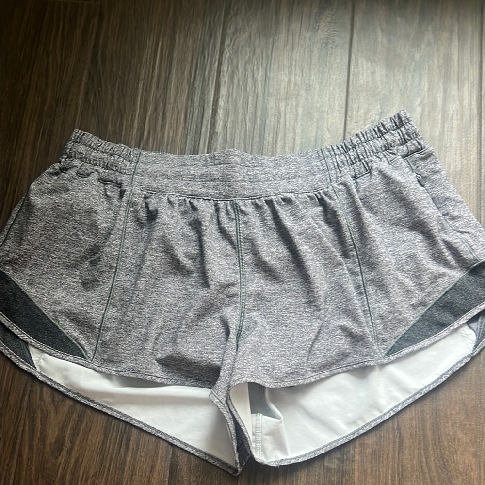Lululemon Athletica Low Rise 2.5 inseam Gray and Black Athletic Shorts